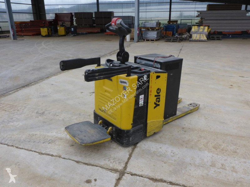 2016 Yale MP20 Pallet Truck for sale — view 2