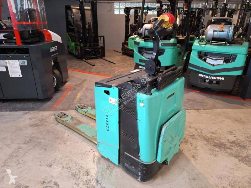 2011 Yale MP20X Pallet Truck for sale — view 5
