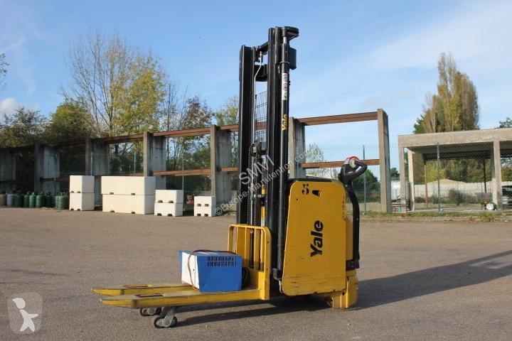 2011 Yale MS14AC Pedestrian Stacker for sale — view 2