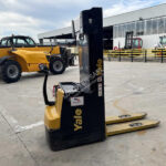 2017 Yale MS16 IL Pedestrian Stacker for sale — view 5
