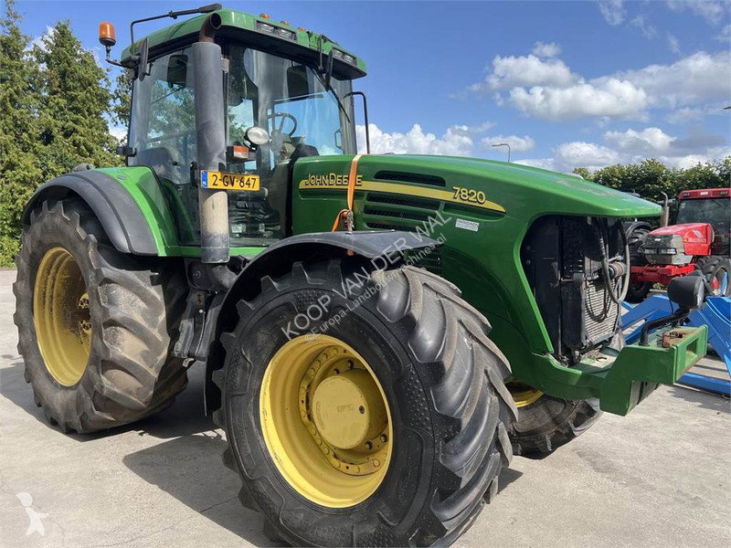2003 John Deere 7820 Tractor - Wheel for sale — view 2