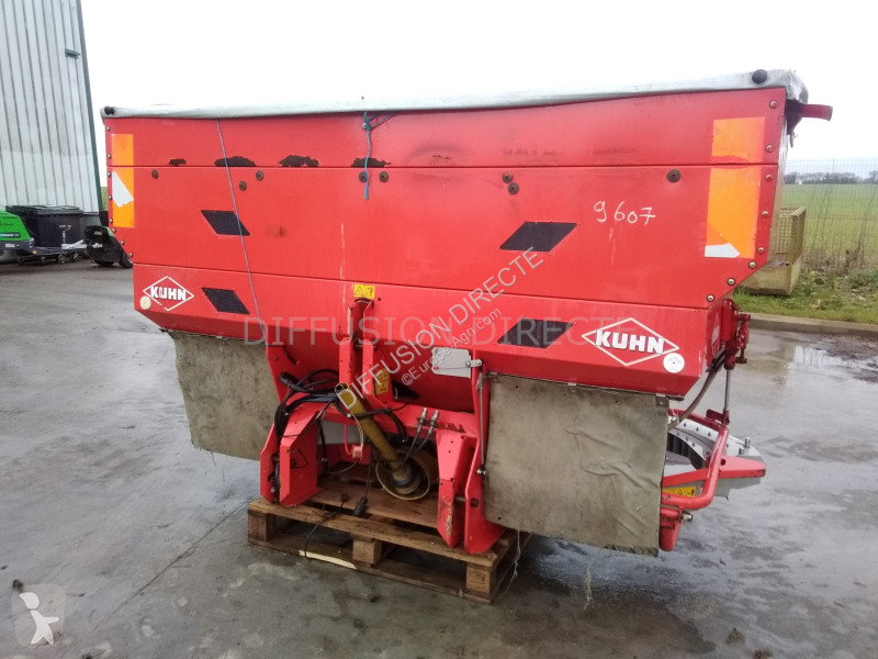 2003 Kuhn Distributeur D Manure - Spreader for sale — view 2