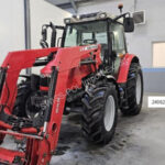 2015 Massey Ferguson 5611 Dyna 4 for sale — view 2