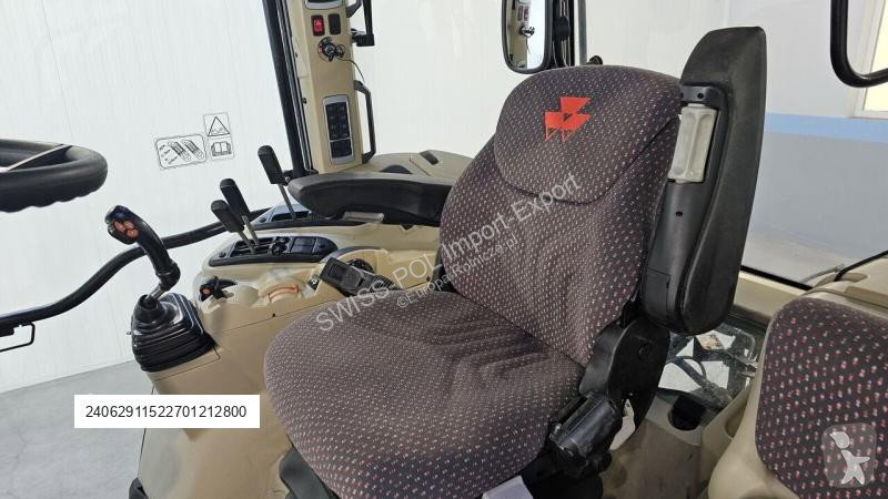 2015 Massey Ferguson 5611 Dyna 4 for sale — view 4
