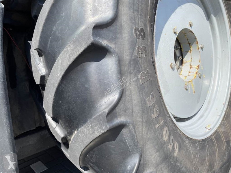 Massey Ferguson 6475 DYNA-6 ME Tractor - Wheel for sale — view 5