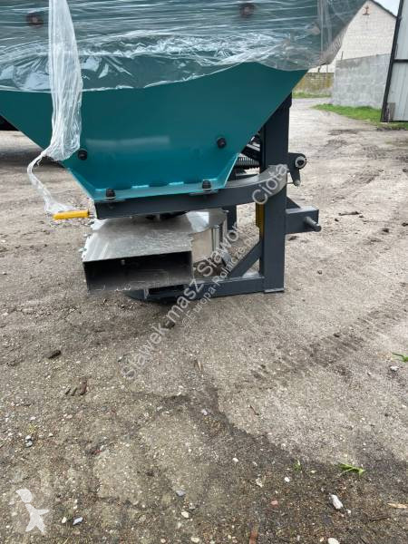 2024 Massey Ferguson RNZ 600 Planting - Seed Drill for sale — view 3