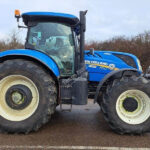 2016 New Holland T7 210 Tractor - Wheel for sale — view 3