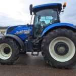 2016 New Holland T7 210 Tractor - Wheel for sale — view 4