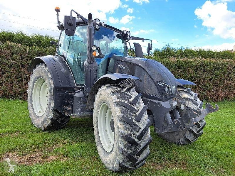 2018 Valtra Tractor - Wheel for sale — view 2