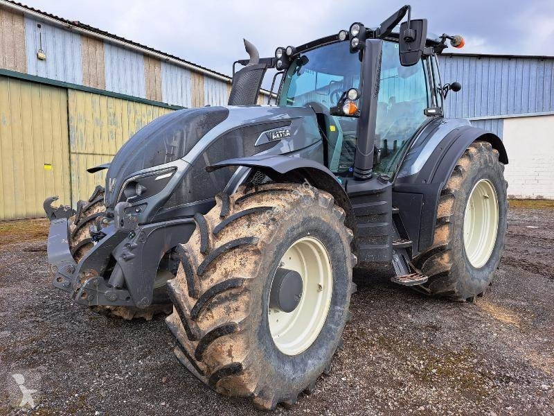 2017 Valtra Tractor - Wheel for sale — view 2
