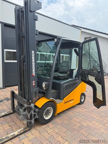2014 Jungheinrich EFG 430 Pallet Truck for sale — view 2