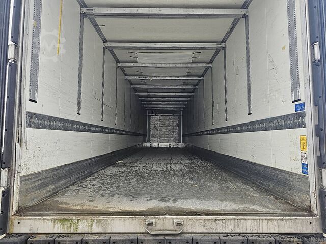 KOGEL Doppelstock Blumenbr Thermoking SLX300 Refrigerated Semi Trailer for sale — view 5