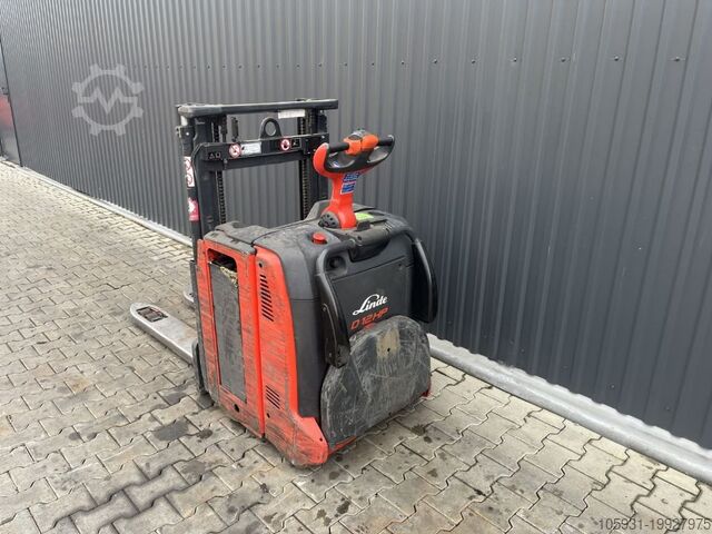 2020 Linde D12HPAP Pallet Truck for sale — view 3