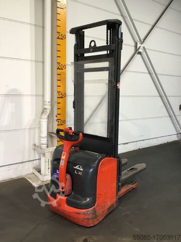 2010 Linde L 14 Pallet Truck for sale — view 2