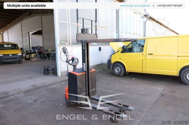 2013 BT SWE 080L Pallet Truck for sale