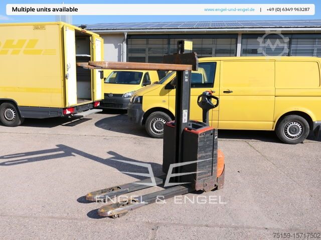 2012 BT SWE 080L Pallet Truck for sale — view 2