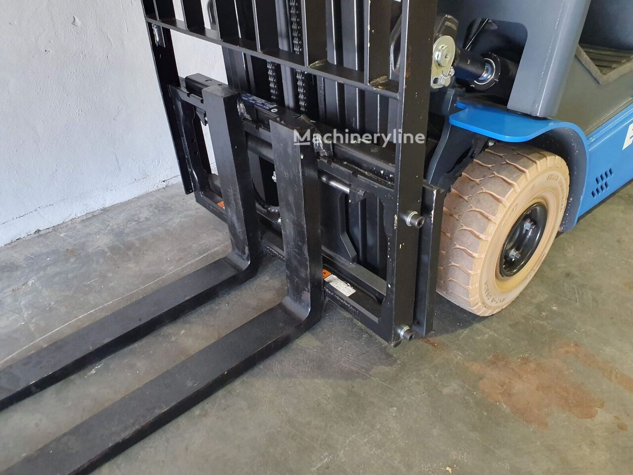 2019 BYD ECB16D Electric Forklift for sale — view 2