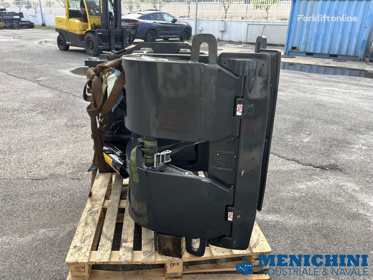 2022 Cascade 110 F Forklift Attachment for sale — view 3