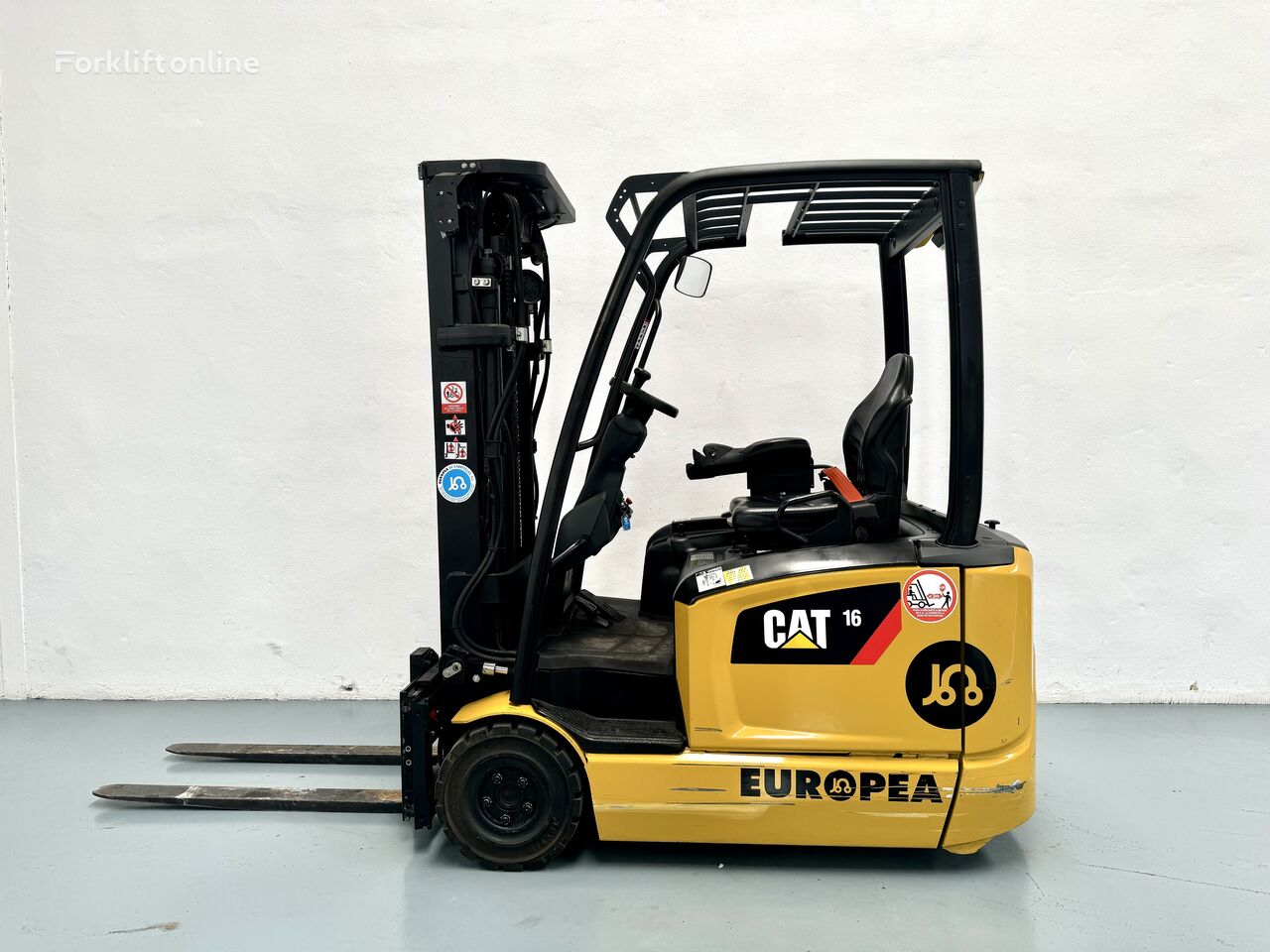 2019 Caterpillar EP16ANT Three-Wheel Forklift for sale