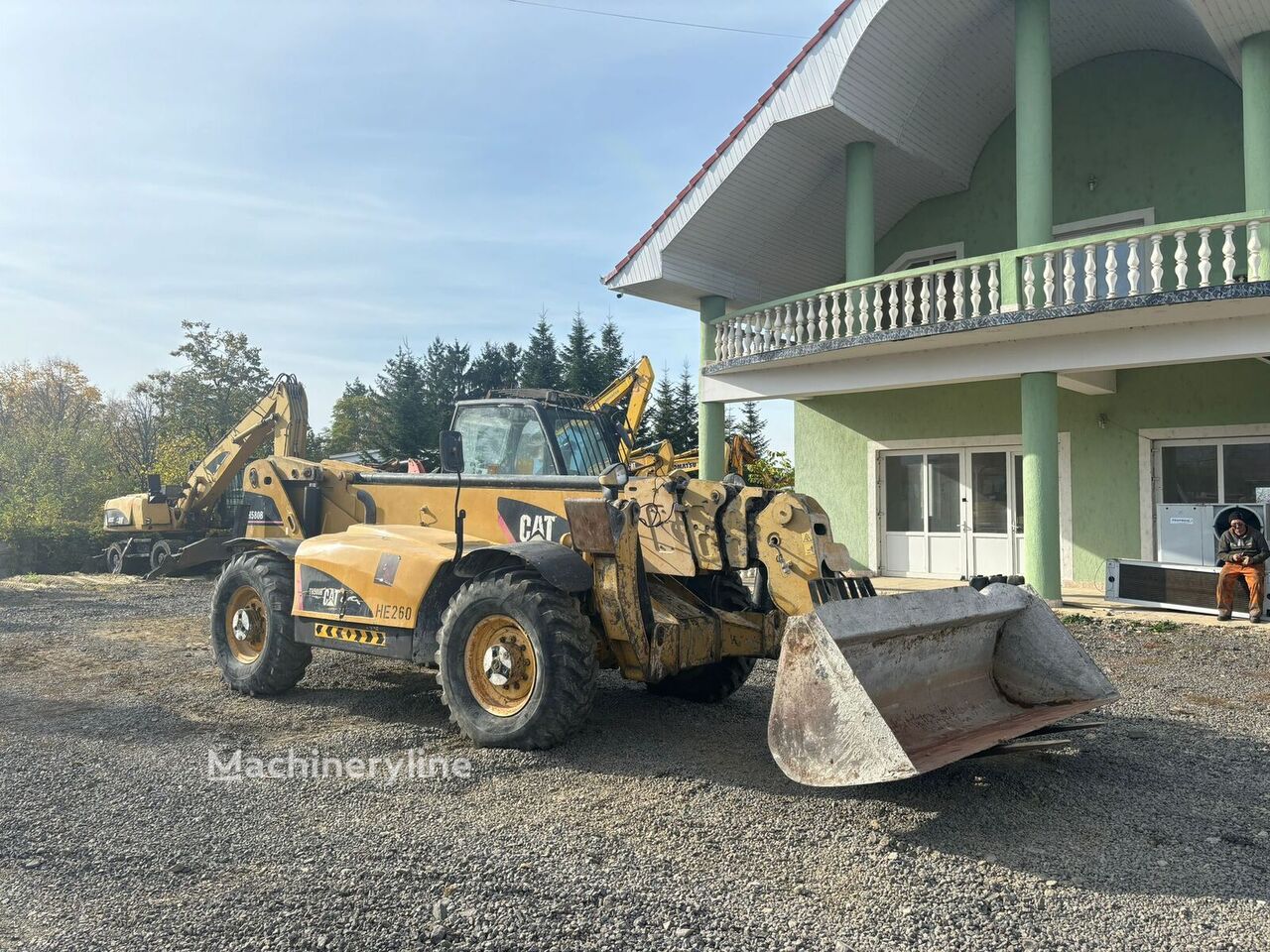 2009 Caterpillar TH580B Telehandler for sale — view 2