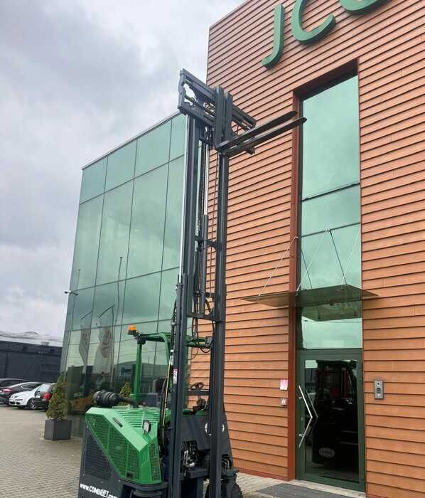 2013 Combilift CB3000 Sideloader for sale — view 2