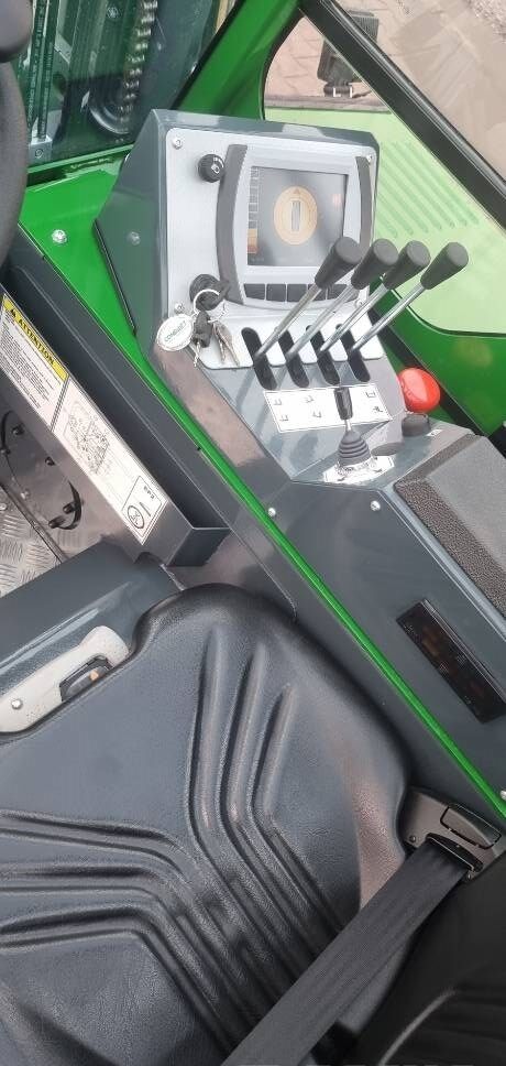 2023 Combilift CBE 2500 Truck Mounted Forklift for sale — view 3