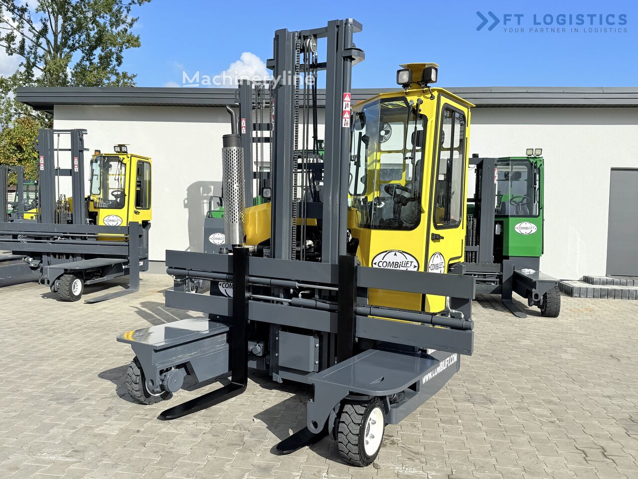 2012 Combilift FOUR-WAY Multi Sideloader for sale — view 2