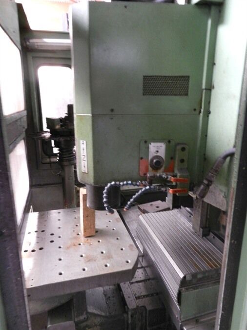 Daewoo ACE-V30 Machining Center for sale — view 3