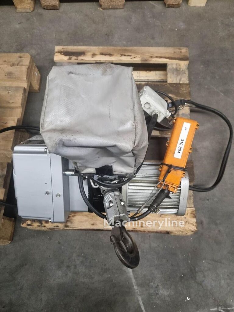 Delta Electric Chain Gantry Crane for sale — view 5