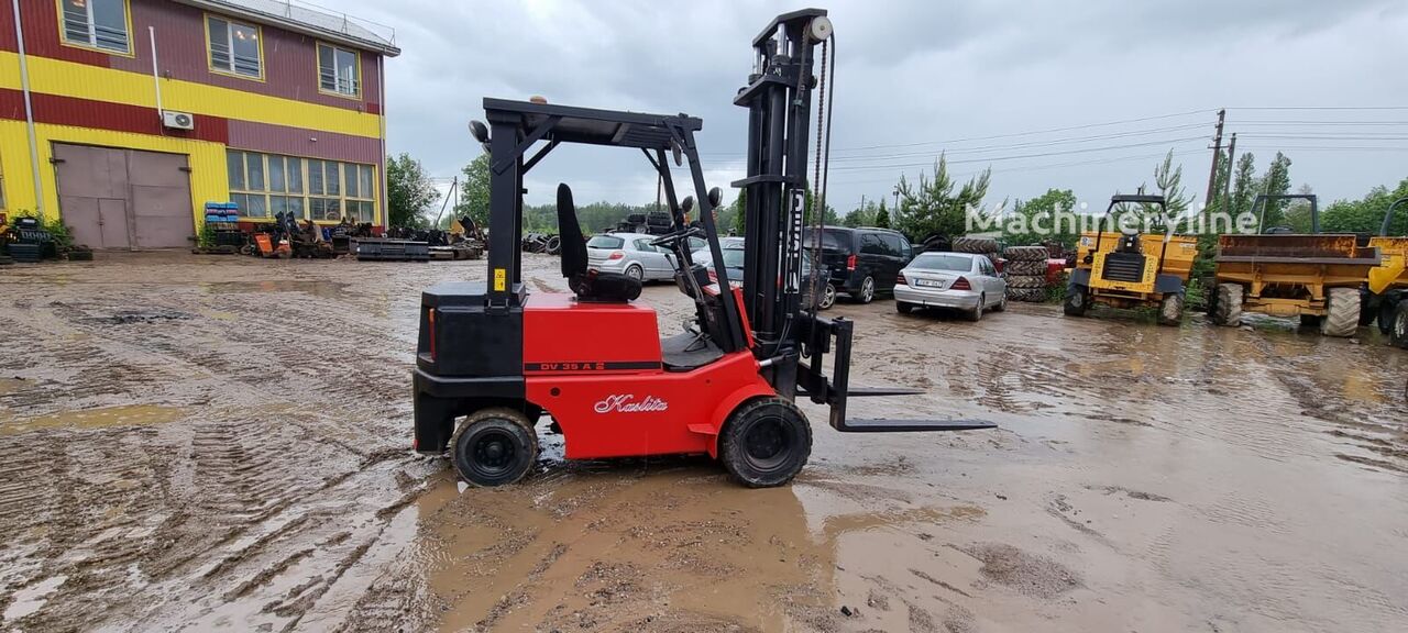 2002 Desta DV35A Diesel Forklift for sale — view 3