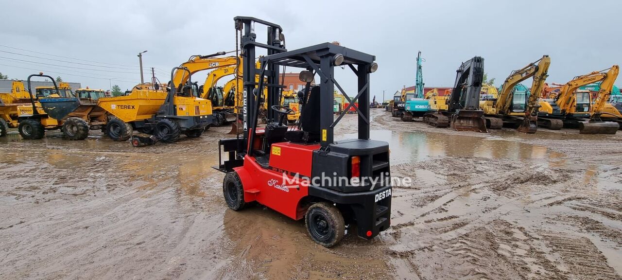 2002 Desta DV35A Diesel Forklift for sale — view 4