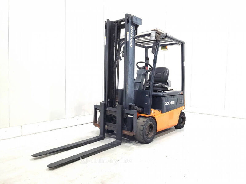 2010 Doosan B20X-5 Electric Forklift for sale — view 3