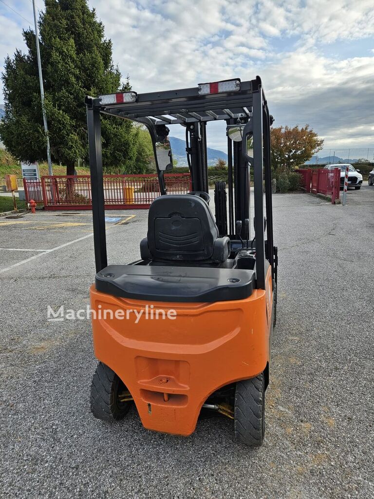 2017 Doosan B20X-7 Electric Forklift for sale — view 3