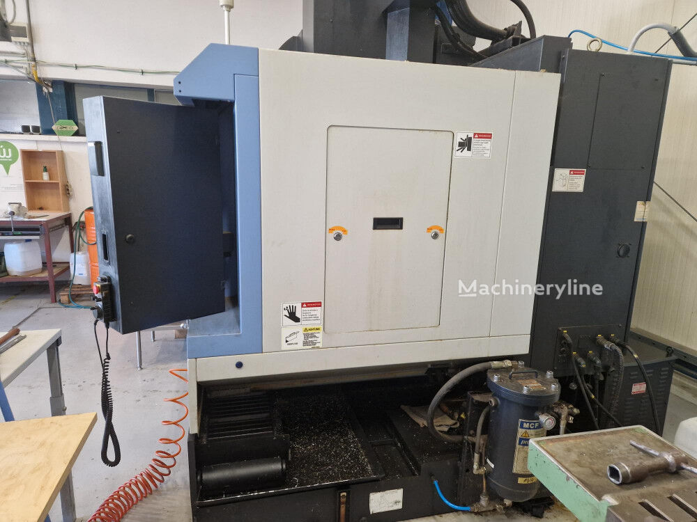 2010 Doosan DNM 500 - 2010 Machining Center for sale — view 3