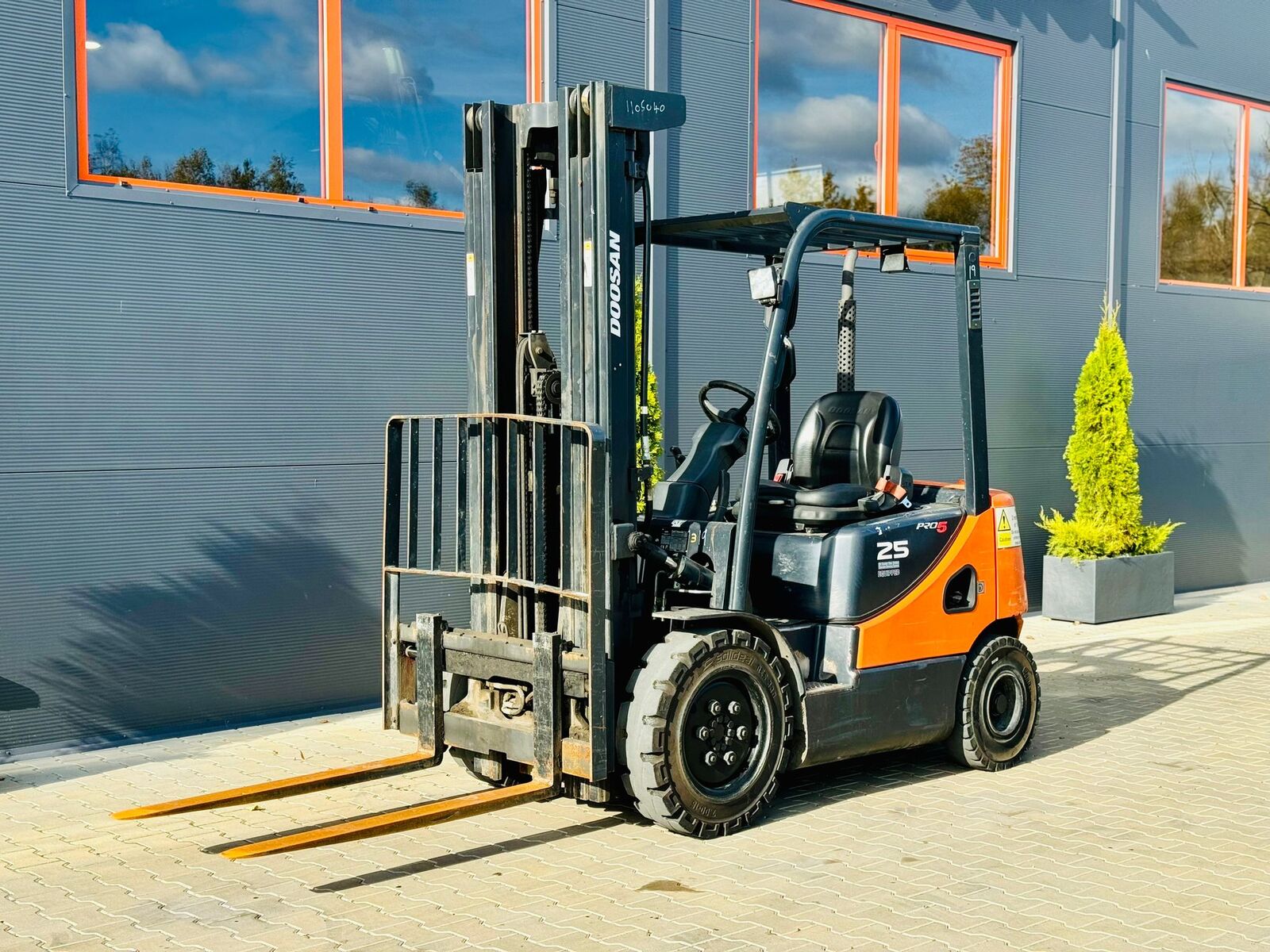 2014 Doosan FLT 19 Diesel Forklift for sale