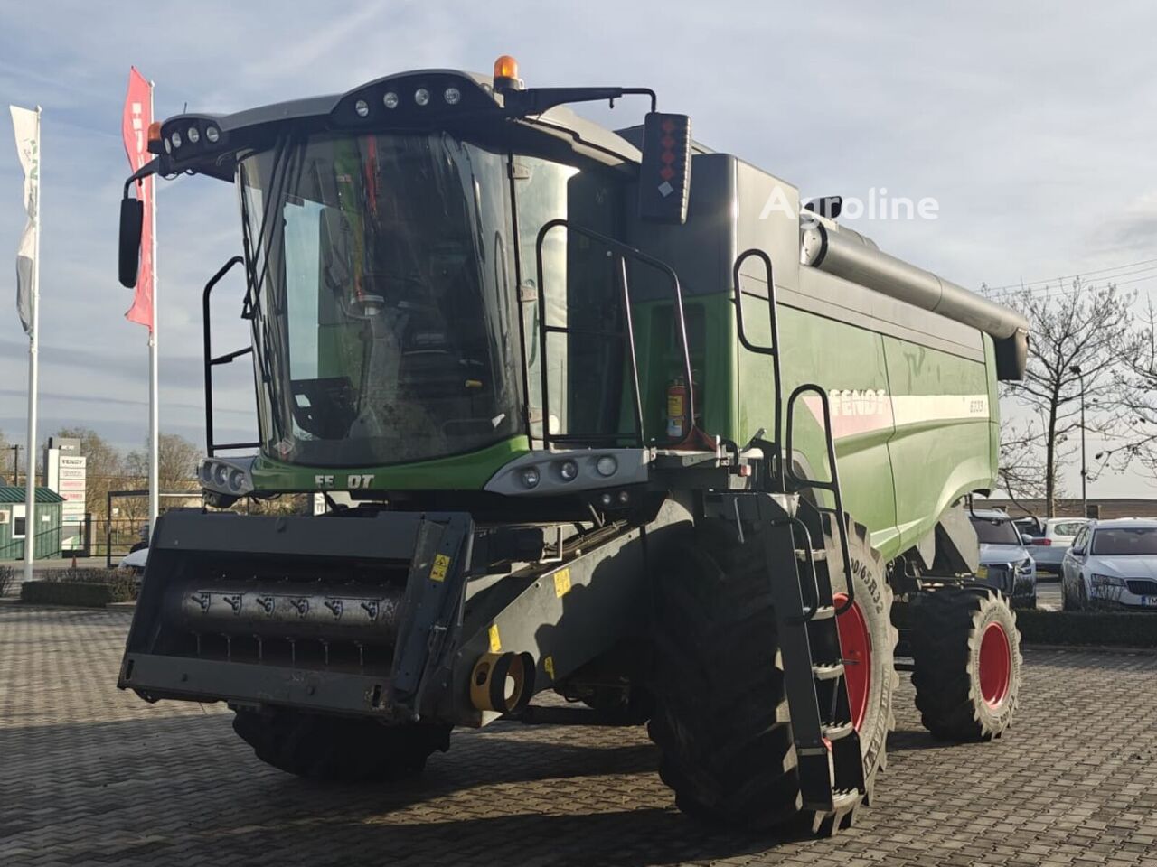 2016 Fendt 6335 C Harvester - Grain for sale — view 4