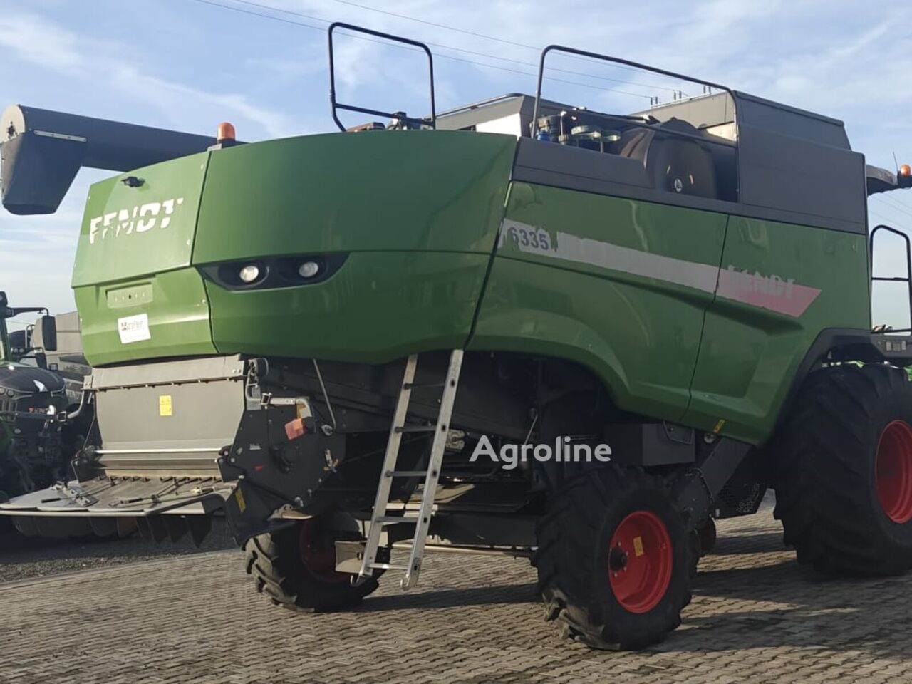 2016 Fendt 6335 C Harvester - Grain for sale — view 5