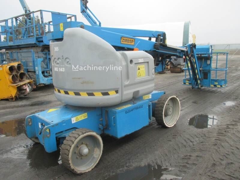 2008 Genie Z 40 23 N Articulating Boom Lift for sale — view 2