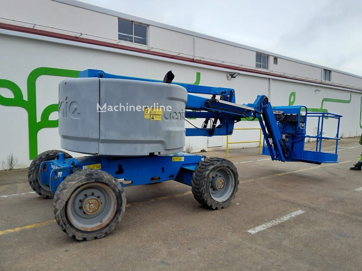 2013 Genie Z-45-25 J Articulating Boom Lift for sale — view 3