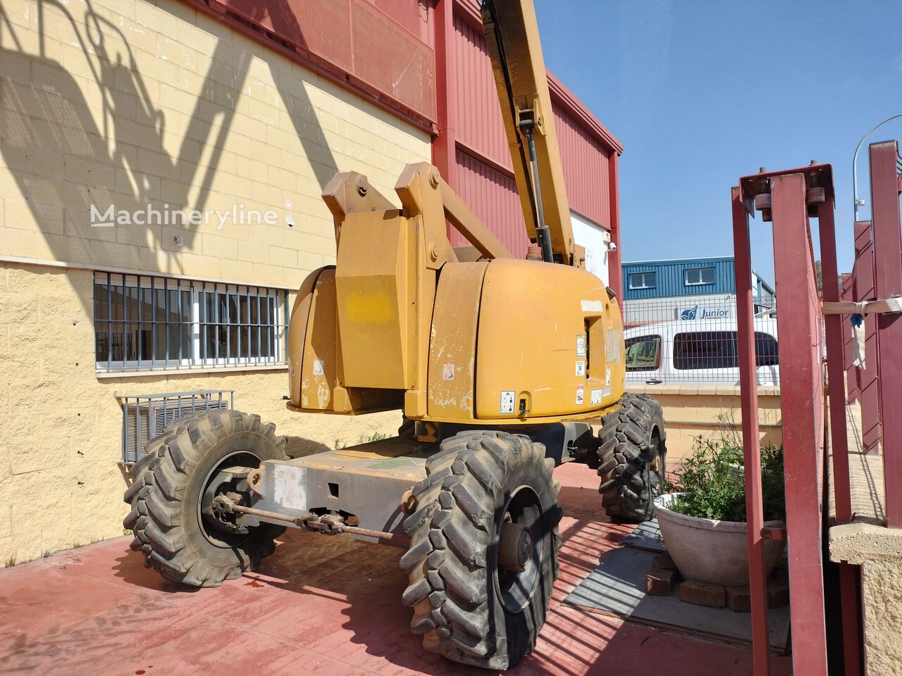 2004 Haulotte HA20PX Articulating Boom Lift for sale