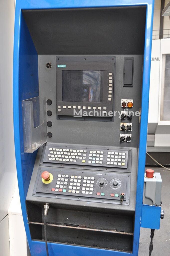 Huron KX 20 Machining Center for sale — view 4