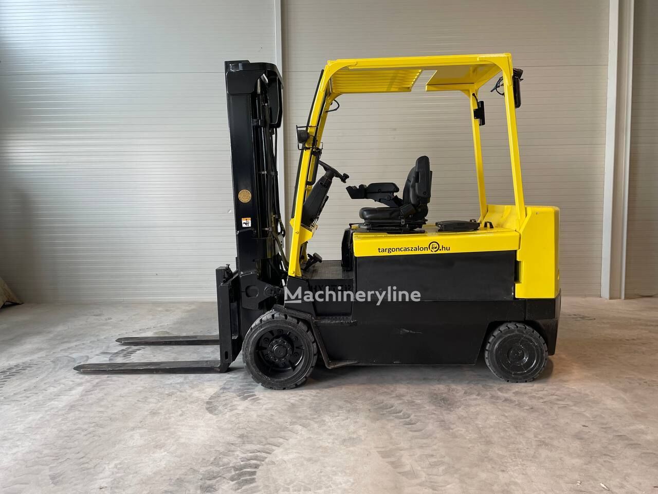 2010 Hyster E5.50XL Electric Forklift for sale — view 4