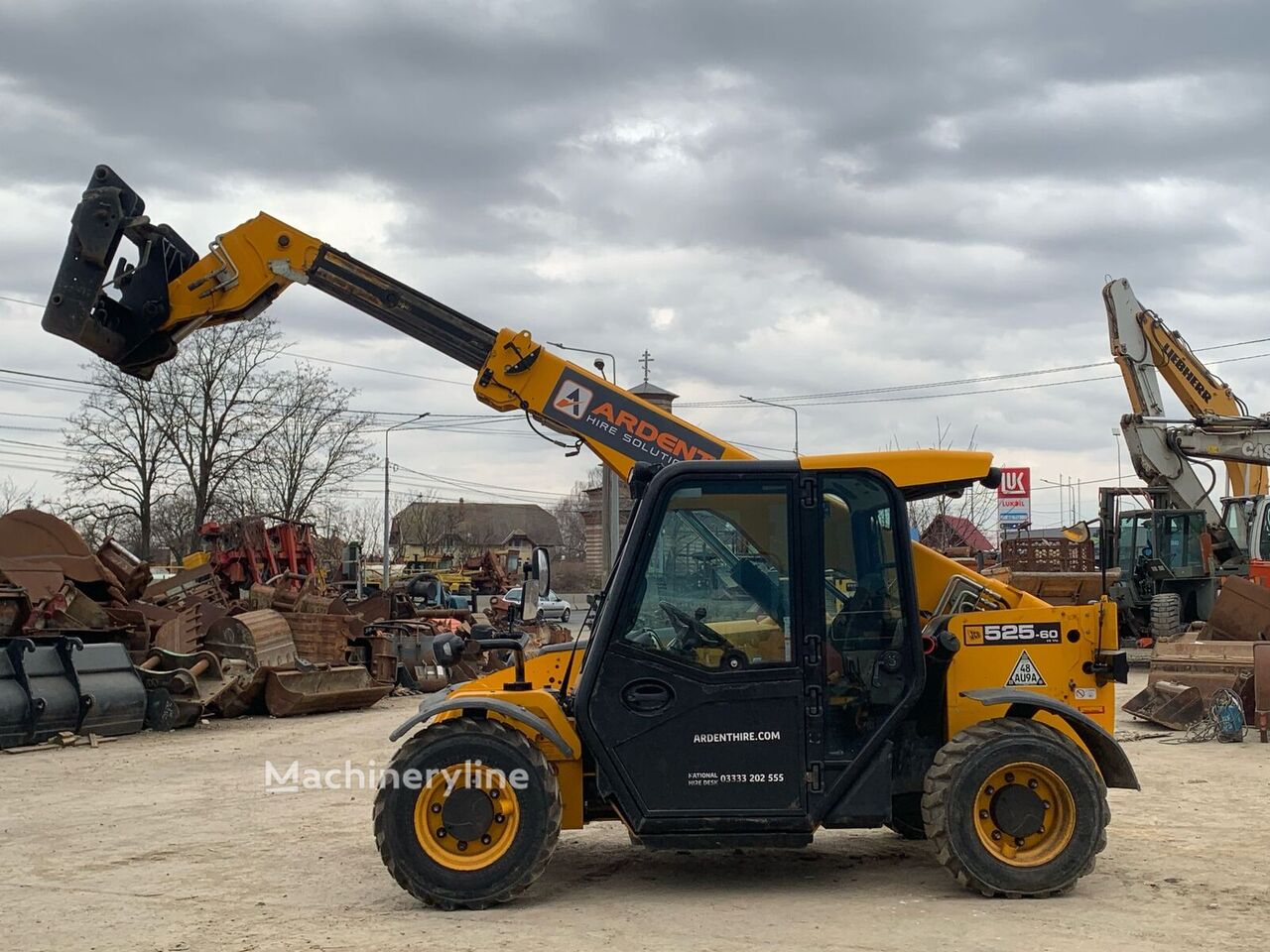 2018 JCB 525-60 HI VIZ Telehandler for sale — view 3