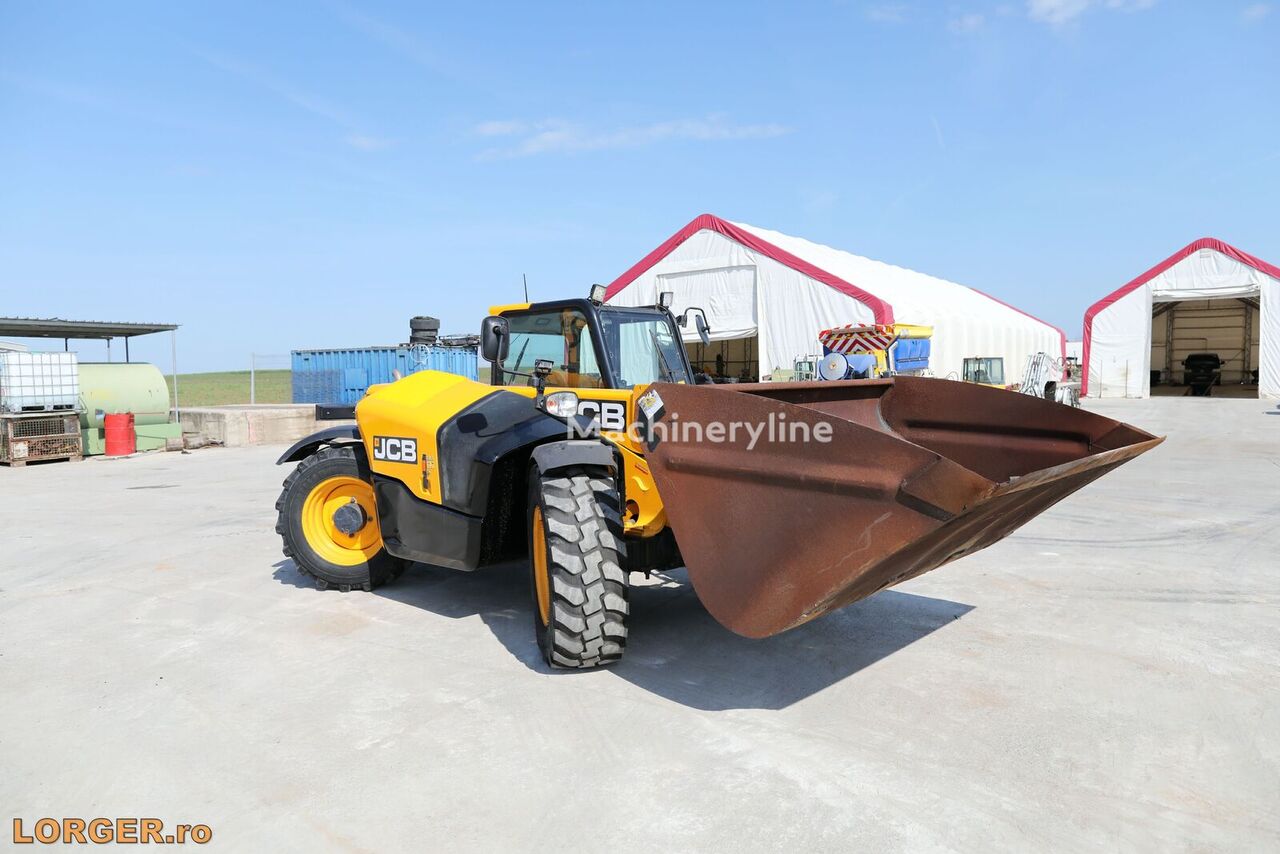 2017 JCB 527-58 AG Telehandler for sale — view 4