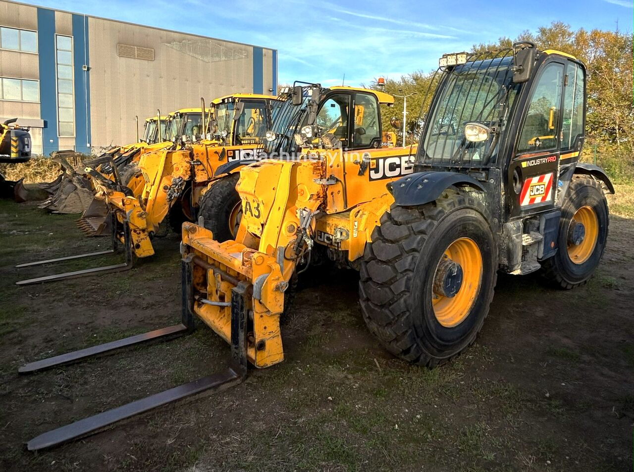 2022 JCB 560-80 IND PRO Telehandler for sale