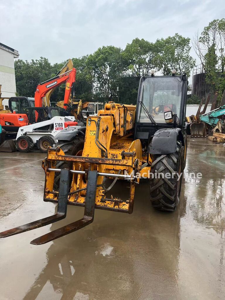 2022 JCB JCB 535 Telehandler for sale — view 2