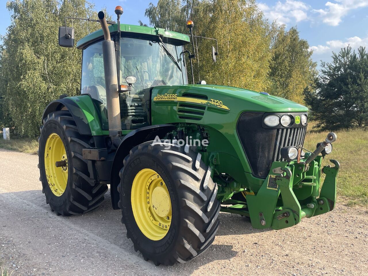 John Deere 7720 Tractor - Wheel for sale — view 4