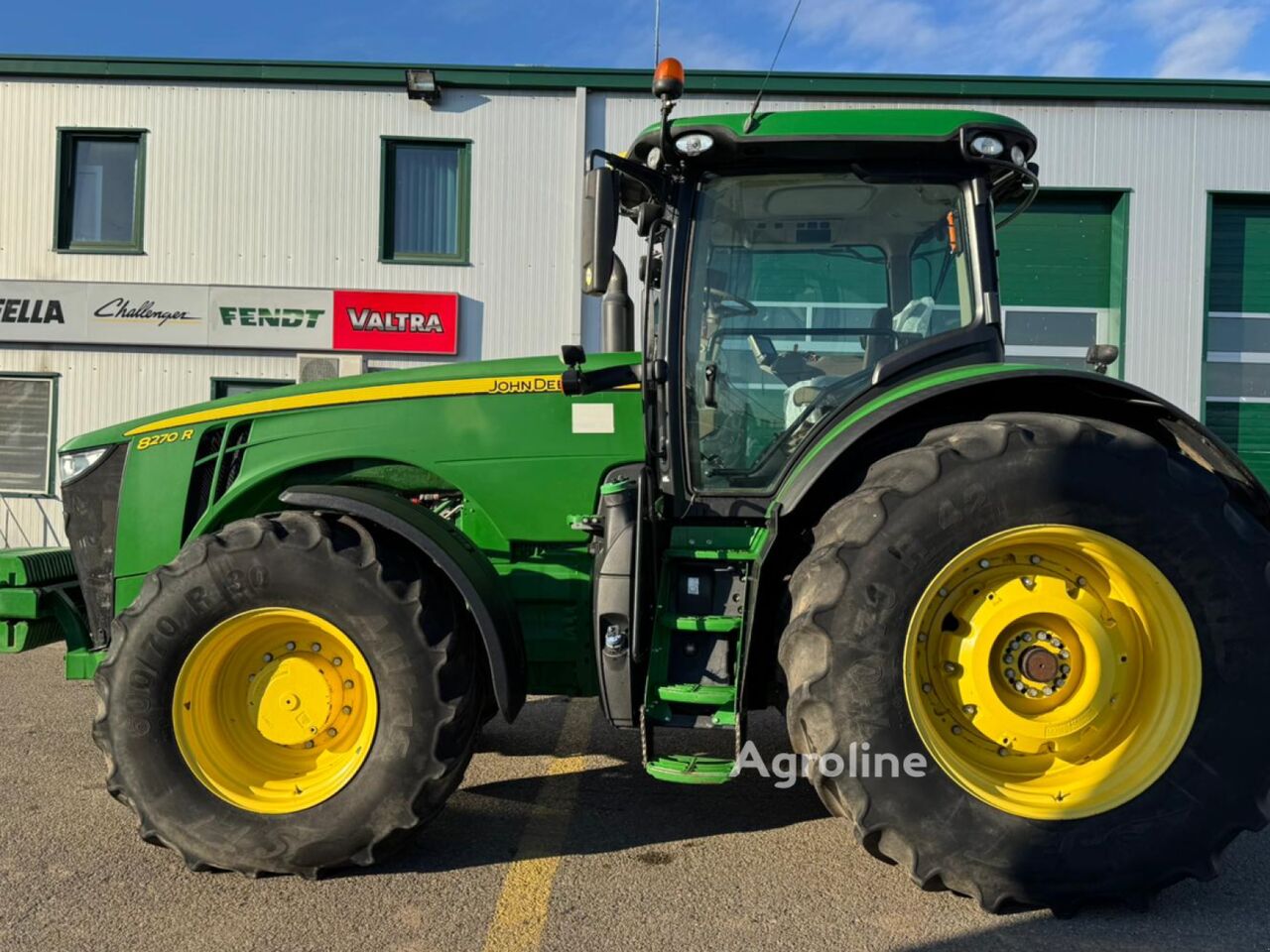 2017 John Deere 8270R Tractor - Wheel for sale — view 4