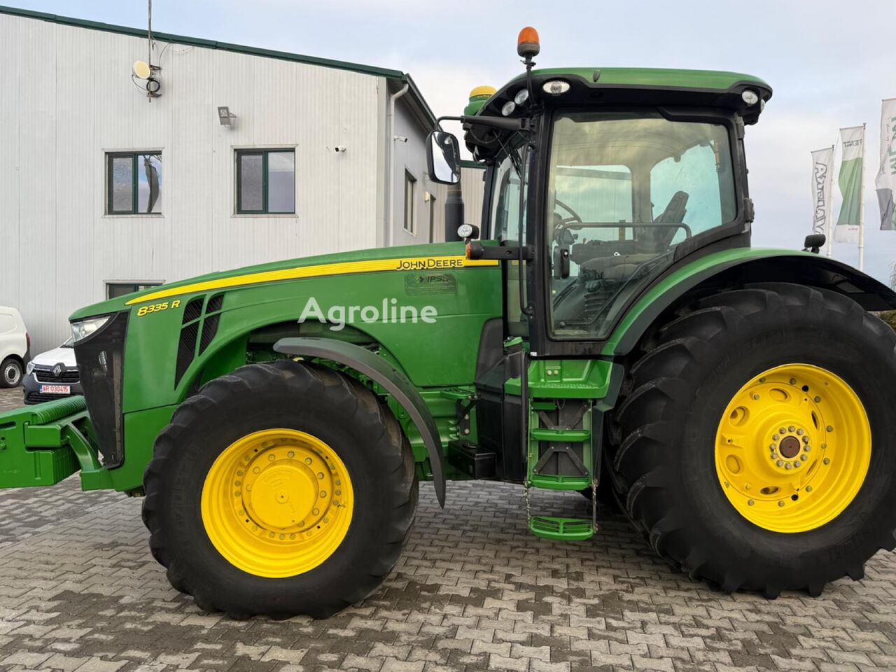 2016 John Deere 8335R Tractor - Wheel for sale — view 2