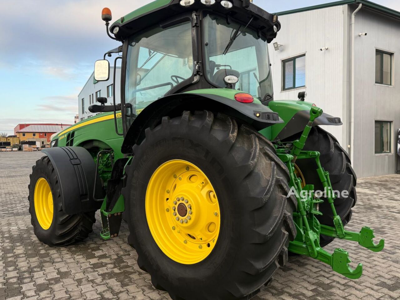 2016 John Deere 8335R Tractor - Wheel for sale — view 4